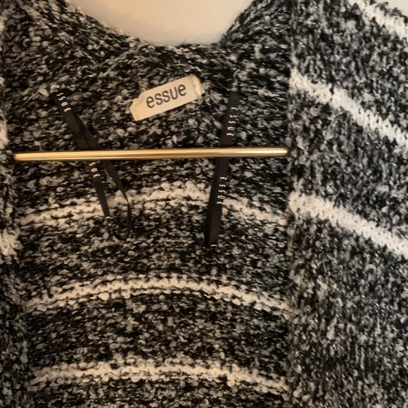 Essue oversized cardigan - Picture 6 of 6